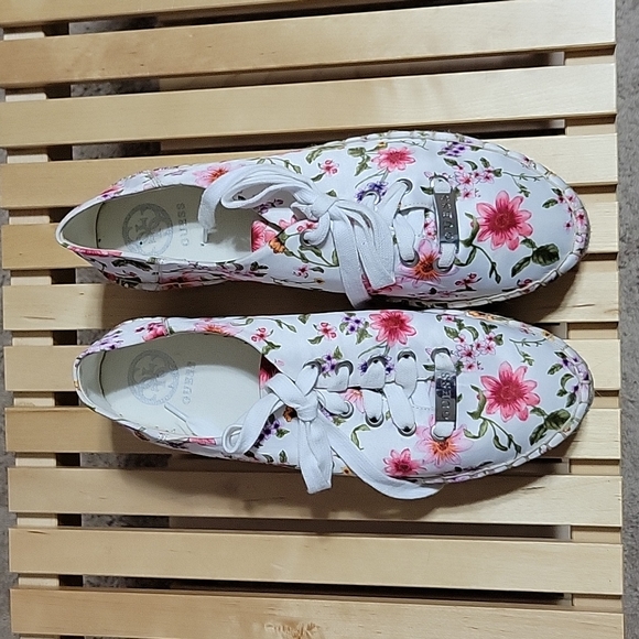 Guess Shoes - Guess Espardrille Vintage hemp wedge style sneakers